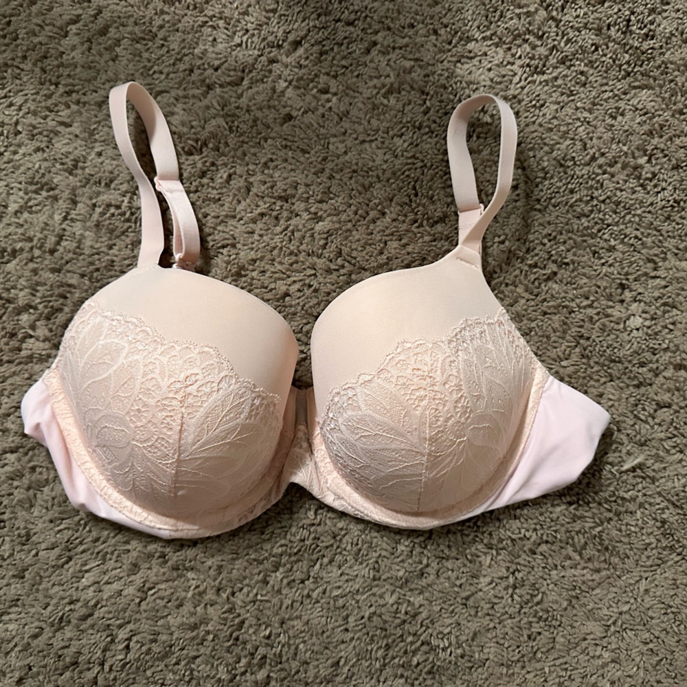 38D Auden bra The Icon Collection!